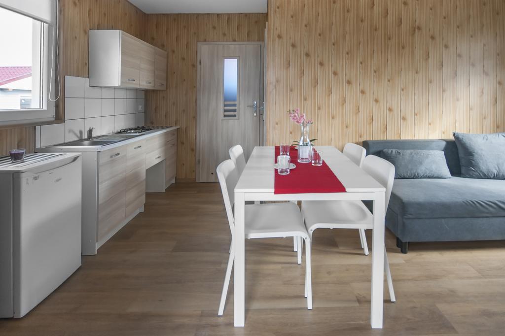 Cuma Camp Vila Sarbinowo Exterior foto