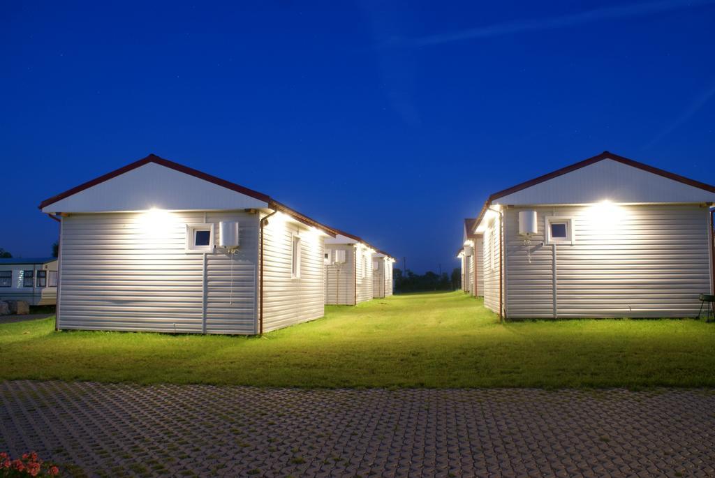 Cuma Camp Vila Sarbinowo Exterior foto