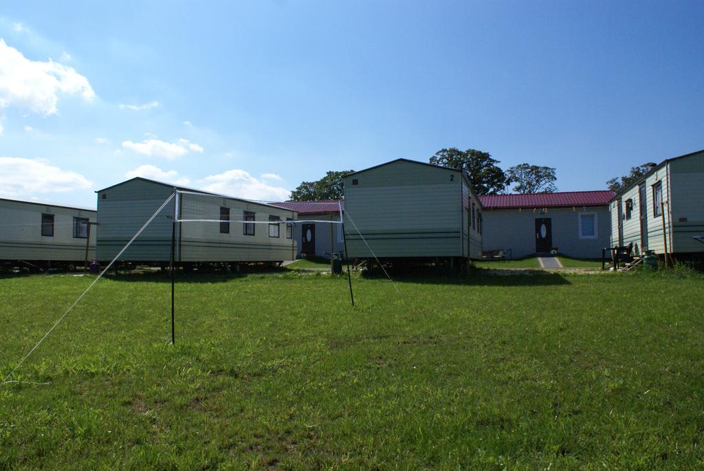 Cuma Camp Vila Sarbinowo Exterior foto